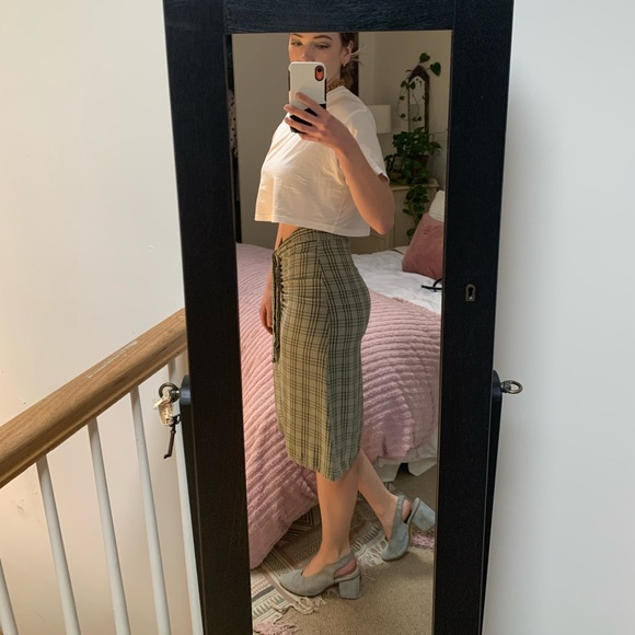 🌾Zara plaid green skirt 🌾 - Picture 3 of 6